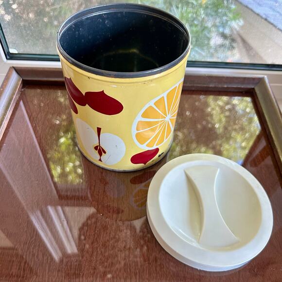 Vintage Procter & Gamble Atomic Fruit Print Canister Tin with Lid, 60s/70s - Picture 10 of 12